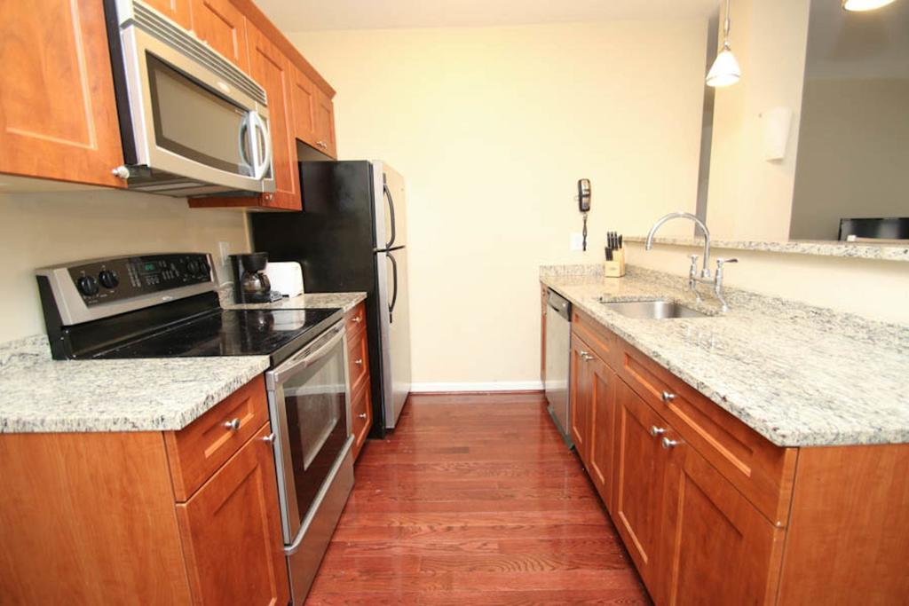 Luxury 2 Bedroom By Rittenhouse Philadelphia Room photo